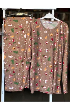 Sude Yılbaşı Temalı Pijama Takımı Çok Renkli Sude Yılbaşı Temalı Pijama Takımı Çok Renkli