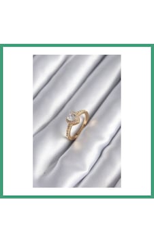S'82 Pirinç Gold Renk Zirkon Taşlı Kalp Charm Model Kadın Yüzük Bzs82 S'82 Pirinç Gold Renk Zirkon Taşlı Kalp Charm Model Kadın Yüzük Bzs82