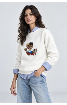 Mevese Kadın Peluş Dokulu Nakış Detaylı Salaş Sweatshirt- Beyaz Mevese Kadın Peluş Dokulu Nakış Detaylı Salaş Sweatshirt- Beyaz