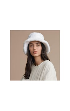 Gonca Şapka Lüks Beyaz Bucket Peluş Kova Şapka Gonca Şapka Lüks Beyaz Bucket Peluş Kova Şapka
