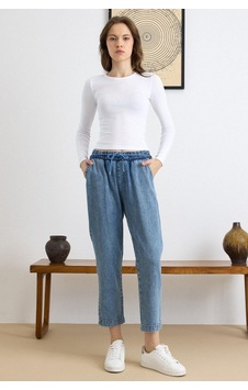 Olcay Bağcık Detaylı Beli Lastikli Soft Denim Pantolon Mavi 7586 Olcay Bağcık Detaylı Beli Lastikli Soft Denim Pantolon Mavi 7586