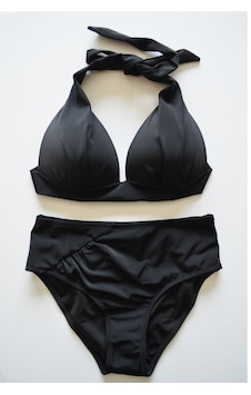 Beria Kadın Yarım Dolgulu Siyah Bikini Takımı Beria Kadın Yarım Dolgulu Siyah Bikini Takımı