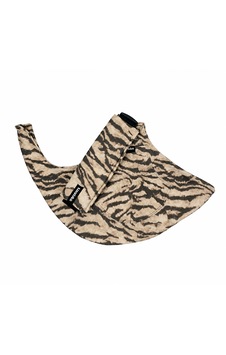 Kahve Zebra Desen Tinytrek Yan Sling Ergonomik Çocuk Taşıyıcı 10 Ay - 4 Yaş' Max 18kg Kahve Zebra Desen Tinytrek Yan Sling Ergonomik Çocuk Taşıyıcı 10 Ay - 4 Yaş' Max 18kg