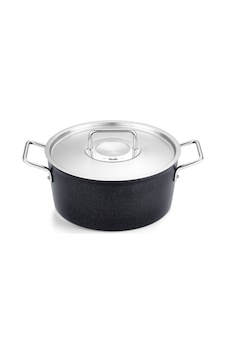 Fissler Adamant 24 Cm Güveç Tenceresi Fissler Adamant 24 Cm Güveç Tenceresi