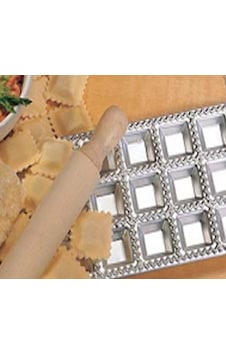 İmperia Ravioli & Mantı Tepsisi Kare 24'Lü Gümüş İmperia Ravioli & Mantı Tepsisi Kare 24'Lü Gümüş