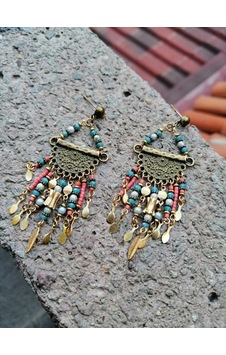 Boncuk Ay Küpe Şık Hediye Model 9f9728 Çok Renkli Boncuk Ay Küpe Şık Hediye Model 9f9728 Çok Renkli