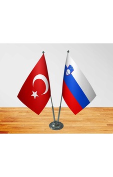 Masa Üstü Slovenya Bayrağı Türk Bayrağı İkili Krom Direk Masa Bay
