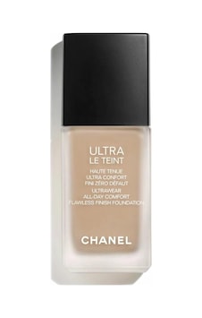 Chanel Le Teint Ultra Fondöten BR42 Chanel Le Teint Ultra Fondöten BR42