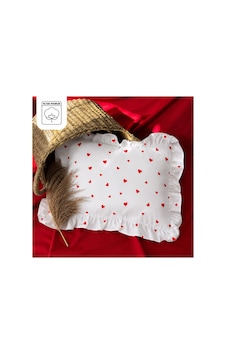 Lief Home %100 Pamuklu Kırmızı Kalpli Fırfır Detaylı Bebek Yastık Kılıfı 35x45 1 Adet Lief Home %100 Pamuklu Kırmızı Kalpli Fırfır Detaylı Bebek Yastık Kılıfı 35x45 1 Adet