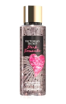 Victoria’s Secret Dark Romantic Body Mist Vücut Spreyi 250 ML Victoria’s Secret Dark Romantic Body Mist Vücut Spreyi 250 ML