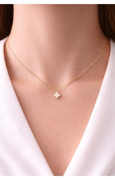 Altın Renk Yonca Figürlü Çelik Kolye Model 18 Kararmaz, Paslanmaz, Şık & Minimal Kadın Kolyesi Gold Altın Renk Yonca Figürlü Çelik Kolye Model 18 Kararmaz, Paslanmaz, Şık & Minimal Kadın Kolyesi Gold
