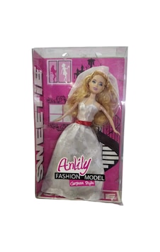 BEBEK ANLİLY GELİNLİKLİ ET  BEBEK