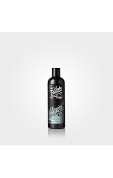 Auto Finesse Revive Trim ve Plastik Koruyucu 500 Ml Auto Finesse Revive Trim ve Plastik Koruyucu 500 Ml