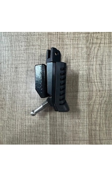 Sol Ön Sürücü Basamak Srk 125 R Sol Ön Sürücü Basamak Srk 125 R