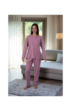 Estiva Kadın Nakış İşlemeli Patlı İnterlok Şardonlu Pijama Takımı Pudra Estiva Kadın Nakış İşlemeli Patlı İnterlok Şardonlu Pijama Takımı Pudra
