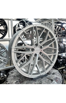 18'' 5x112 Arceo Valencıa Silver Jant Modeli 18'' 5x112 Arceo Valencıa Silver Jant Modeli