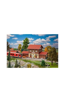 Faller 110146, 1/87 Gomadingen İstasyonu Plastik Maketi Faller 110146, 1/87 Gomadingen İstasyonu Plastik Maketi