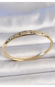 Pirinç Gold Renk Yıldız İşlemeli Zirkon Taşlı Kadın Kelepçe Çok Renkli Pirinç Gold Renk Yıldız İşlemeli Zirkon Taşlı Kadın Kelepçe Çok Renkli