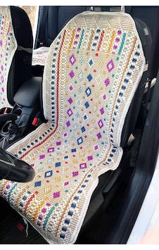 Ön Ve Arka Koltuk Terletmez Oto Kılıf Kilim Çok Renkli 3'lü Set Ön Ve Arka Koltuk Terletmez Oto Kılıf Kilim Çok Renkli 3'lü Set