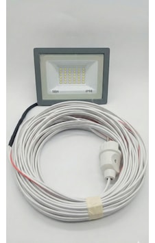 50 Watt Led Projektör Seyyar 20 Metre Dış Mekana Uygun Sıvıya Dayanıklı 1 50 Watt Led Projektör Seyyar 20 Metre Dış Mekana Uygun Sıvıya Dayanıklı 1