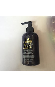 Jamaican Jeans Color Saç Boyası 250 Ml Patlıcan Moru Jamaican Jeans Color Saç Boyası 250 Ml Patlıcan Moru