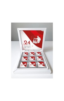 Öğretmenler Günü Etiketli Hediyelik Madlen Çikolata - 27 Adet Öğretmenler Günü Etiketli Hediyelik Madlen Çikolata - 27 Adet