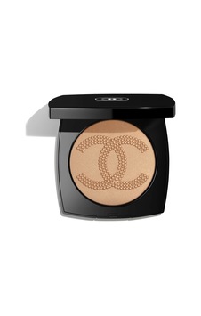 Chanel Les Symboles De Chanel Les Perles Highlighter - Warm Gold Chanel Les Symboles De Chanel Les Perles Highlighter - Warm Gold