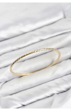 Şık Gold Renk Bilezik 14k Kaplama Günlük Kullanım Çok Renkli Şık Gold Renk Bilezik 14k Kaplama Günlük Kullanım Çok Renkli