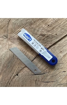 HELDT 0,5MM 1 KALİTE MAKET BIÇAĞI YEDEĞİ FALÇATA YEDEĞİ 18MM 1PK