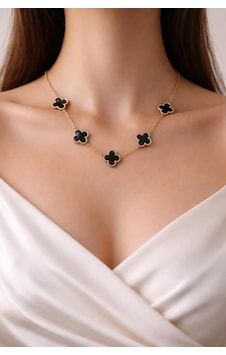 Siyah Taşlı Gold Renk Yoncalı Çelik Kolye Diğer Siyah Taşlı Gold Renk Yoncalı Çelik Kolye Diğer