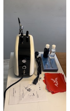 Enhavalı Profesyonel Airbrush Kompresör Geçici Dövme Seti Boya ve Desen Enhavalı Profesyonel Airbrush Kompresör Geçici Dövme Seti Boya ve Desen