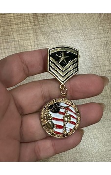 6 x 3 CM Amerika Özgürlük Heykeli Broş Apolet Yaka İğnesi Çok Renkli 6 x 3 CM Amerika Özgürlük Heykeli Broş Apolet Yaka İğnesi Çok Renkli