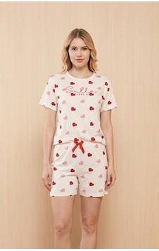 Miressa Kalpli Pijama Takımı Beyaz - Kırmızı Miressa Kalpli Pijama Takımı Beyaz - Kırmızı