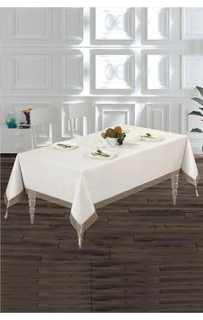 Fileli Masa Örtüsü 160 X 220 Bej Fileli Masa Örtüsü 160 X 220 Bej