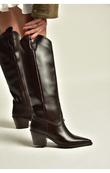 Fox Shoes Z922835109 Kahverengi Kalın Topuklu Kadın Çizme Fox Shoes Z922835109 Kahverengi Kalın Topuklu Kadın Çizme