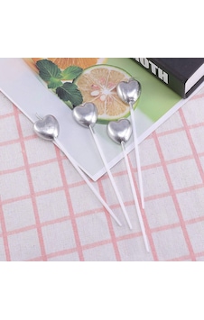 4 Adet Gümüş Kalpli Pasta Mumu Kalpli Doğum Günü Pasta Mumu Gümüş Pasta Mumu Kalpli Mum Silver Candle Renkli 4 Adet Gümüş Kalpli Pasta Mumu Kalpli Doğum Günü Pasta Mumu Gümüş Pasta Mumu Kalpli Mum Silver Candle Renkli