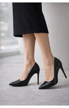 Firibu Kadın Stiletto Sivri Burun İnce Topuk Şık Klasik Ofis & Abiye Ayakkabı 35-41-42 Özel Numara Esensstiletto Siyah - Cilt Firibu Kadın Stiletto Sivri Burun İnce Topuk Şık Klasik Ofis & Abiye Ayakkabı 35-41-42 Özel Numara Esensstiletto Siyah - Cilt