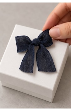 Lacivert Keten Fiyonk Kurdele, 5 Cm - 25'li Paket, Dekoratif Hedi Standart Lacivert Keten Fiyonk Kurdele, 5 Cm - 25'li Paket, Dekoratif Hedi Standart