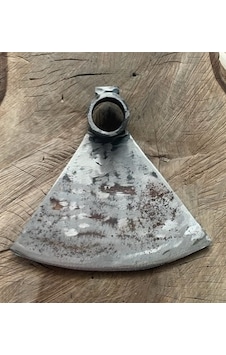 BCN ÇELİK ÇAPA BAHÇE ÇAPASI GENİŞ KALIN ÇELİK ÇAPA EL YAPIMI 22CM BCN ÇELİK ÇAPA BAHÇE ÇAPASI GENİŞ KALIN ÇELİK ÇAPA EL YAPIMI 22CM
