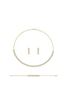 14 Ayar Çiçekli Dolunay Set Zincirli 22.00 Gram 14 Ayar Çiçekli Dolunay Set Zincirli 22.00 Gram