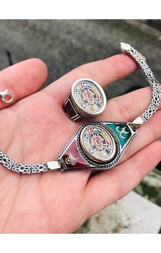 925 Ayar Gümüş 16 Büyük Türk Devleti Bayrakları Mineli Yüzük Kral Bileklik Takım Set 925 Ayar Gümüş 16 Büyük Türk Devleti Bayrakları Mineli Yüzük Kral Bileklik Takım Set