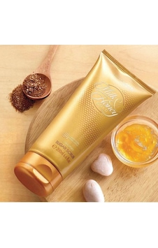 Oriflame Honey Gold Pürüzsüzleştirici Hoş Kokulu Vücut Arındırıcısı 200 ML Oriflame Honey Gold Pürüzsüzleştirici Hoş Kokulu Vücut Arındırıcısı 200 ML