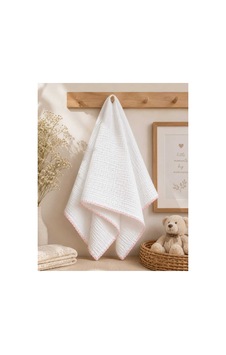 Lunare 4 Kat Ön Yıkamalı Müslin Bebek Battaniyesi Çekme Yapmaz El Örgüsü Kenarlı 90x90 CM Pembe Lunare 4 Kat Ön Yıkamalı Müslin Bebek Battaniyesi Çekme Yapmaz El Örgüsü Kenarlı 90x90 CM Pembe