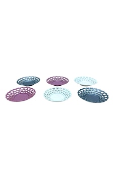 6 Parça Renkli Plastik Çay Tabak Çok Renkli 6 Parça Renkli Plastik Çay Tabak Çok Renkli