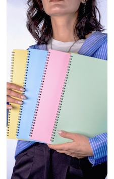 Dream Notes 4 Farklı Renk Çizgisiz A4 Defter Seti Sarı - Mavi - Yeşil - Pembe Dream Notes 4 Farklı Renk Çizgisiz A4 Defter Seti Sarı - Mavi - Yeşil - Pembe