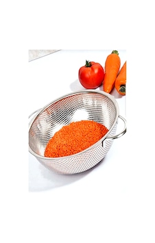 Paslanmaz Çelik Makarna Süzgeci 26 cm Metal Kulplu Makarna Süzgeç Paslanmaz Çelik Makarna Süzgeci 26 cm Metal Kulplu Makarna Süzgeç