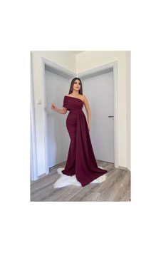 Lior Design Kadın Zarif Stil Tek Omuz Kuyruklu Balık Kesim Abiye Elbise Bordo