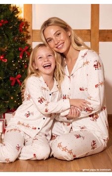 Siyah İnci Ekru Yılbaşı Temalı Desenli Termal Kumaşlı Ultra Soft Yumuşak Düğmeli Örme Pijama Takımı 26226825 Siyah İnci Ekru Yılbaşı Temalı Desenli Termal Kumaşlı Ultra Soft Yumuşak Düğmeli Örme Pijama Takımı 26226825