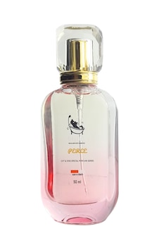 Stylish Perle Vanilya Kokulu Köpek ve Kedi Parfümü 50 ML Stylish Perle Vanilya Kokulu Köpek ve Kedi Parfümü 50 ML