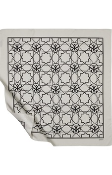 İpekevi Twill İpek Eşarp - Seljuk Monogram - Gri Siyah - Gri İpekevi Twill İpek Eşarp - Seljuk Monogram - Gri Siyah - Gri